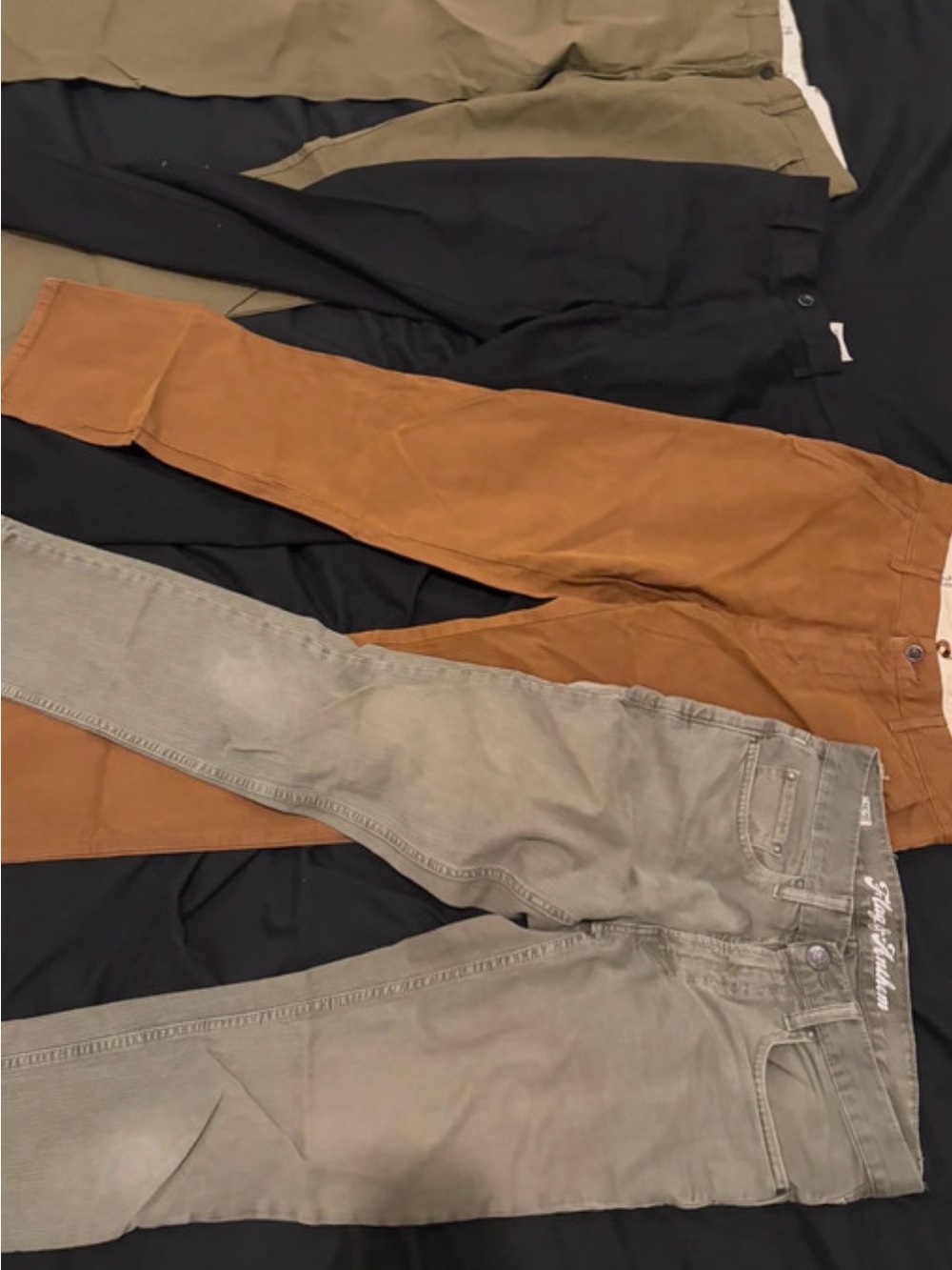 Misc men’s pants bundle (5 pairs) read description